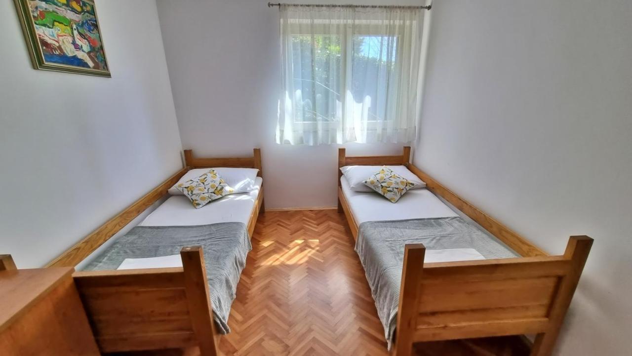 Apartment Tica Omis Luaran gambar