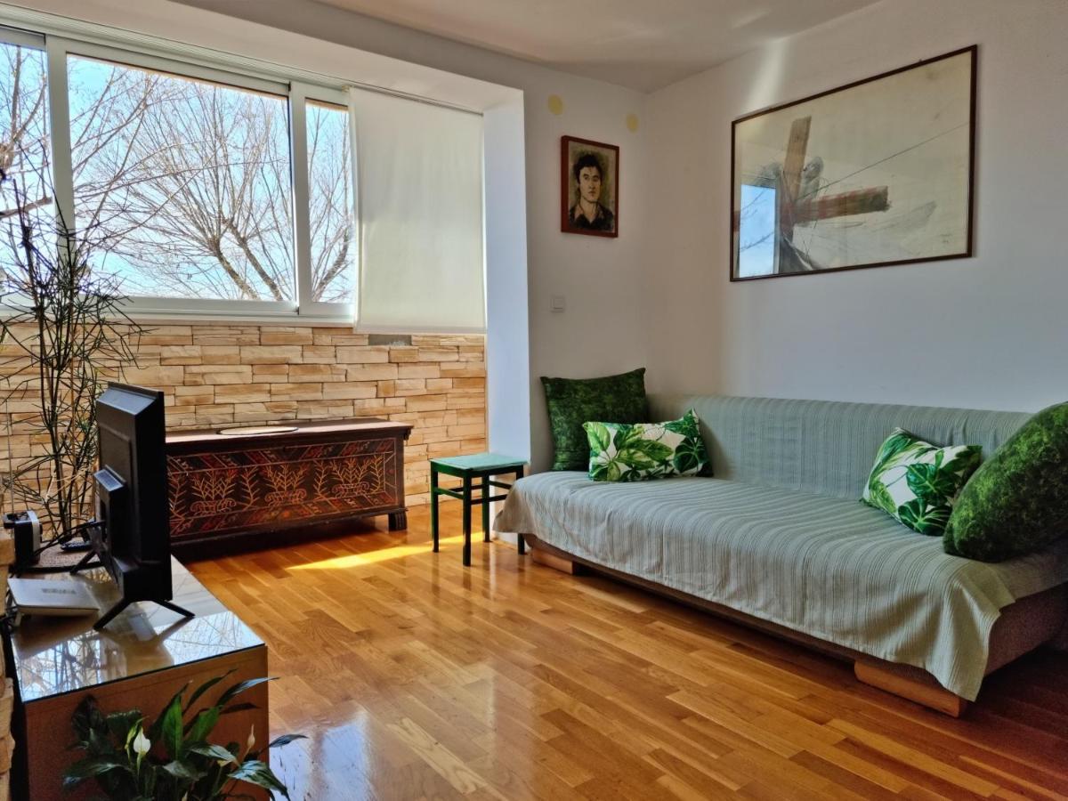 Apartment Tica Omis Luaran gambar