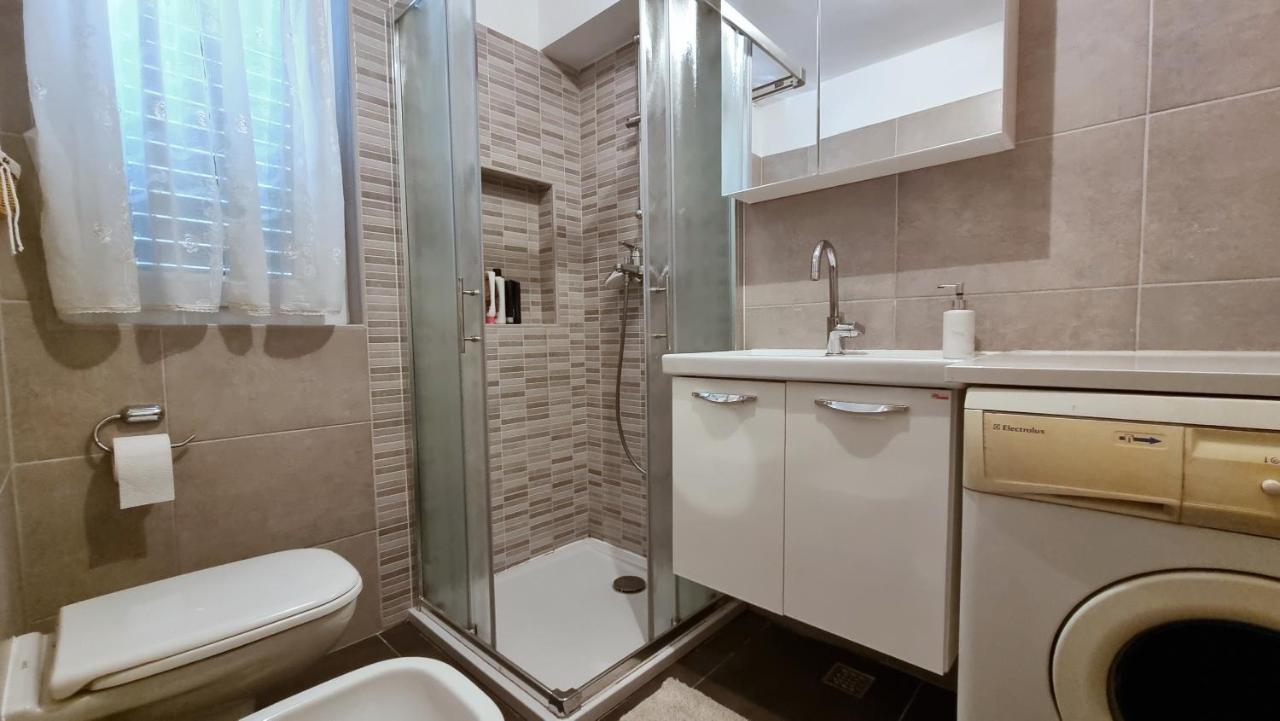 Apartment Tica Omis Luaran gambar