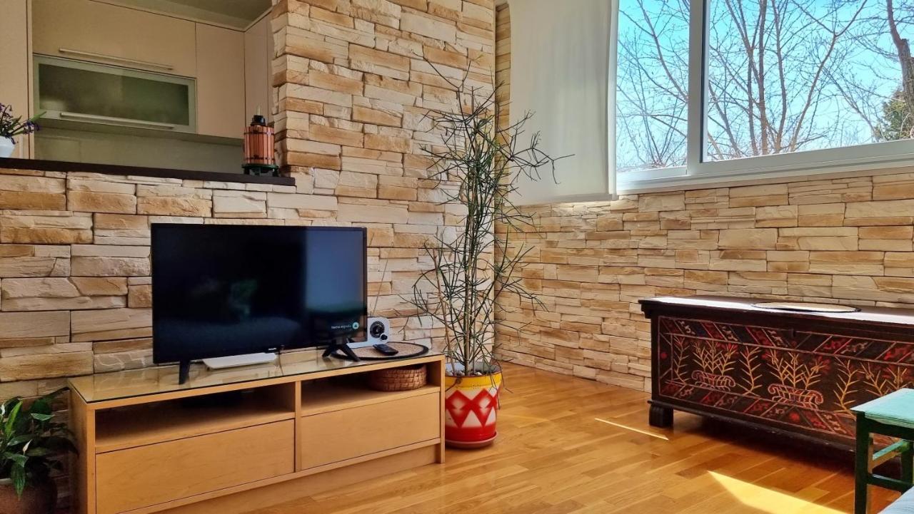 Apartment Tica Omis Luaran gambar