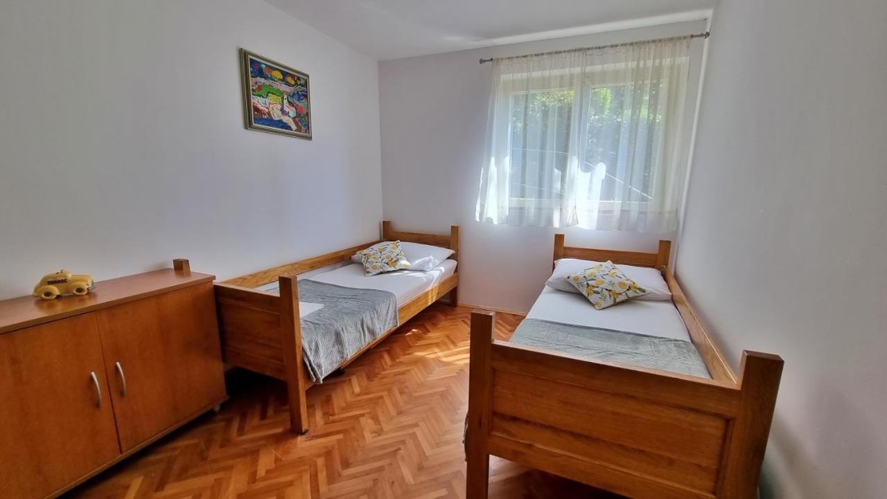 Apartment Tica Omis Luaran gambar