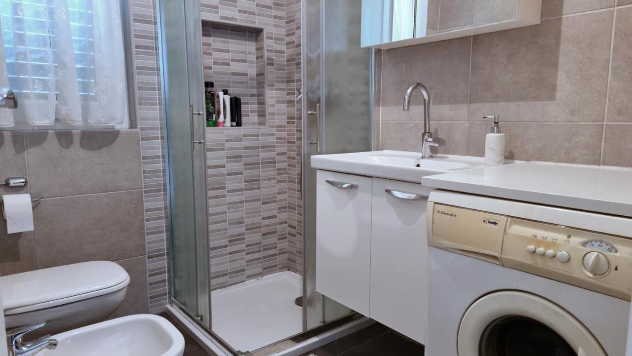 Apartment Tica Omis Luaran gambar