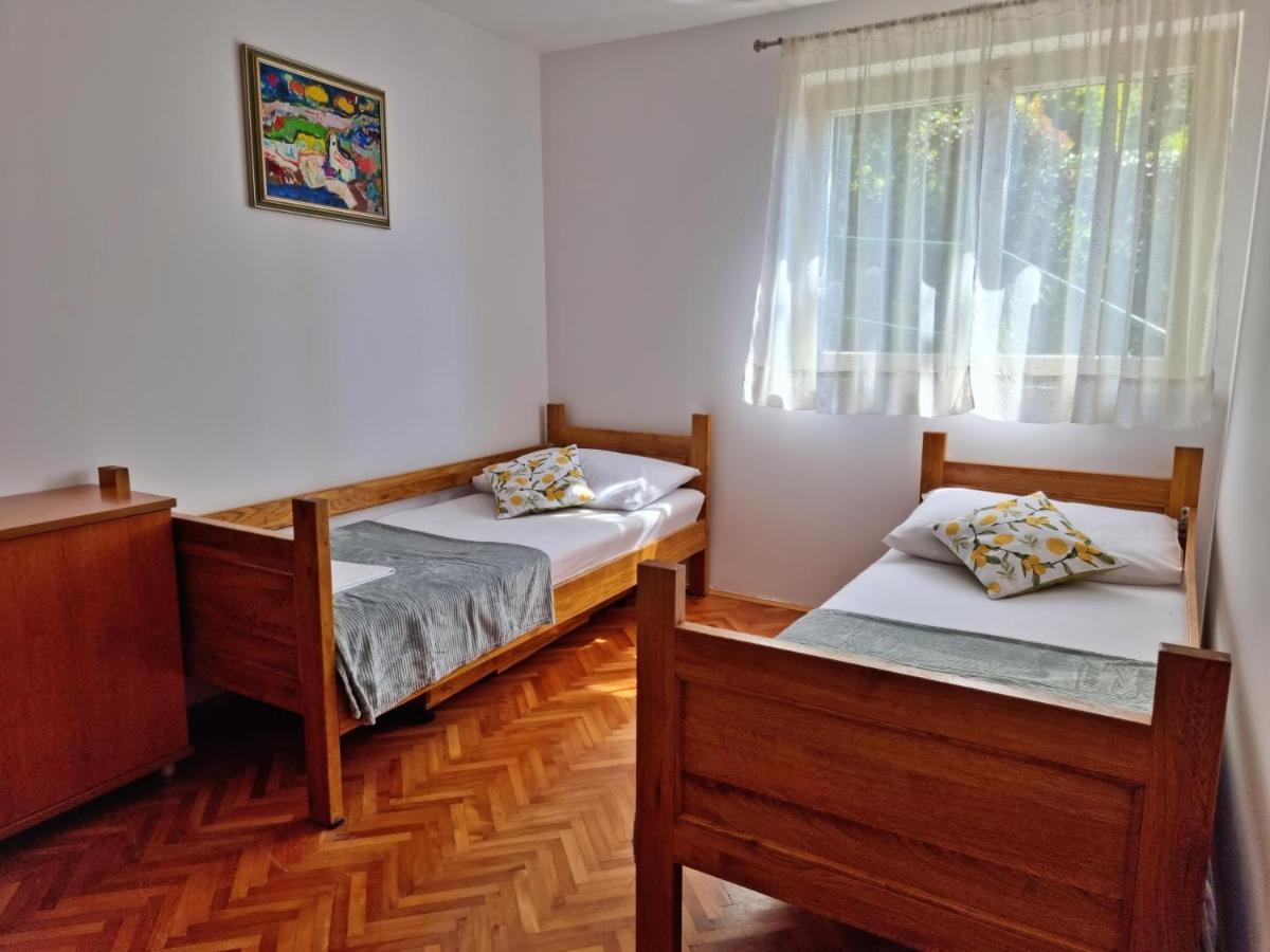 Apartment Tica Omis Luaran gambar