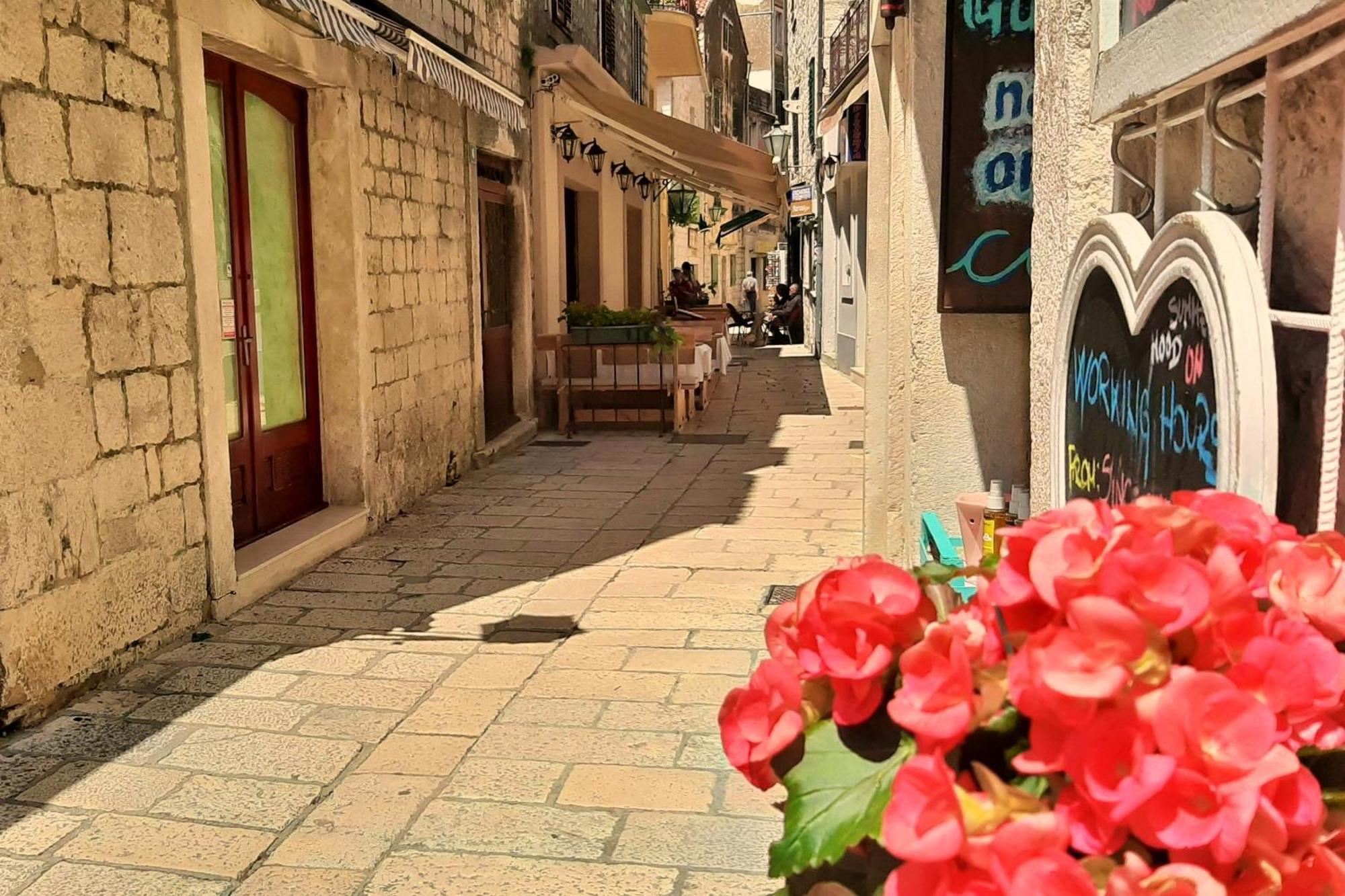 Apartment Tica Omis Luaran gambar